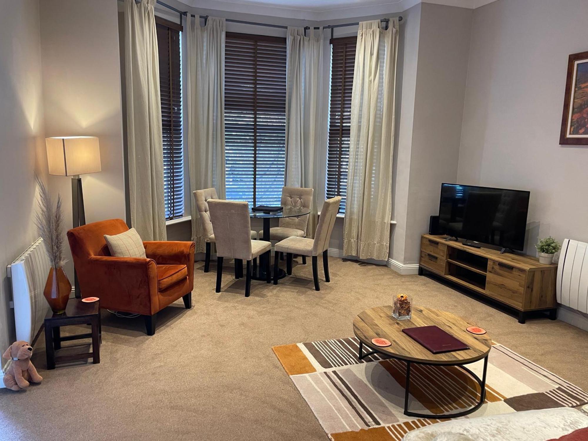 Number 10 Service Apartment - Danes Southampton Extérieur photo