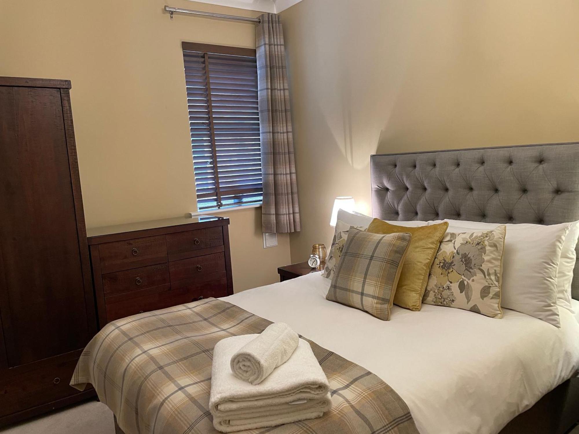 Number 10 Service Apartment - Danes Southampton Extérieur photo