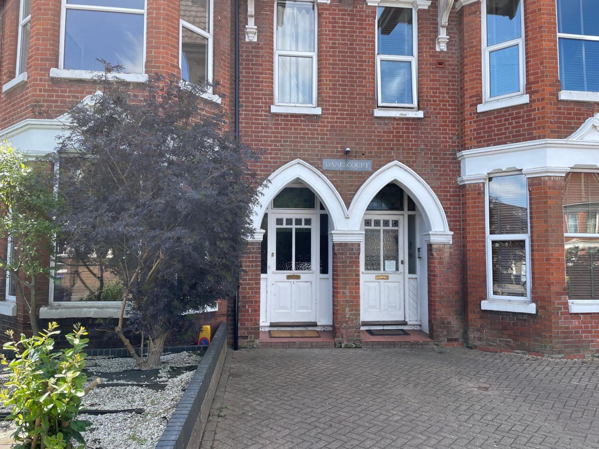 Number 10 Service Apartment - Danes Southampton Extérieur photo