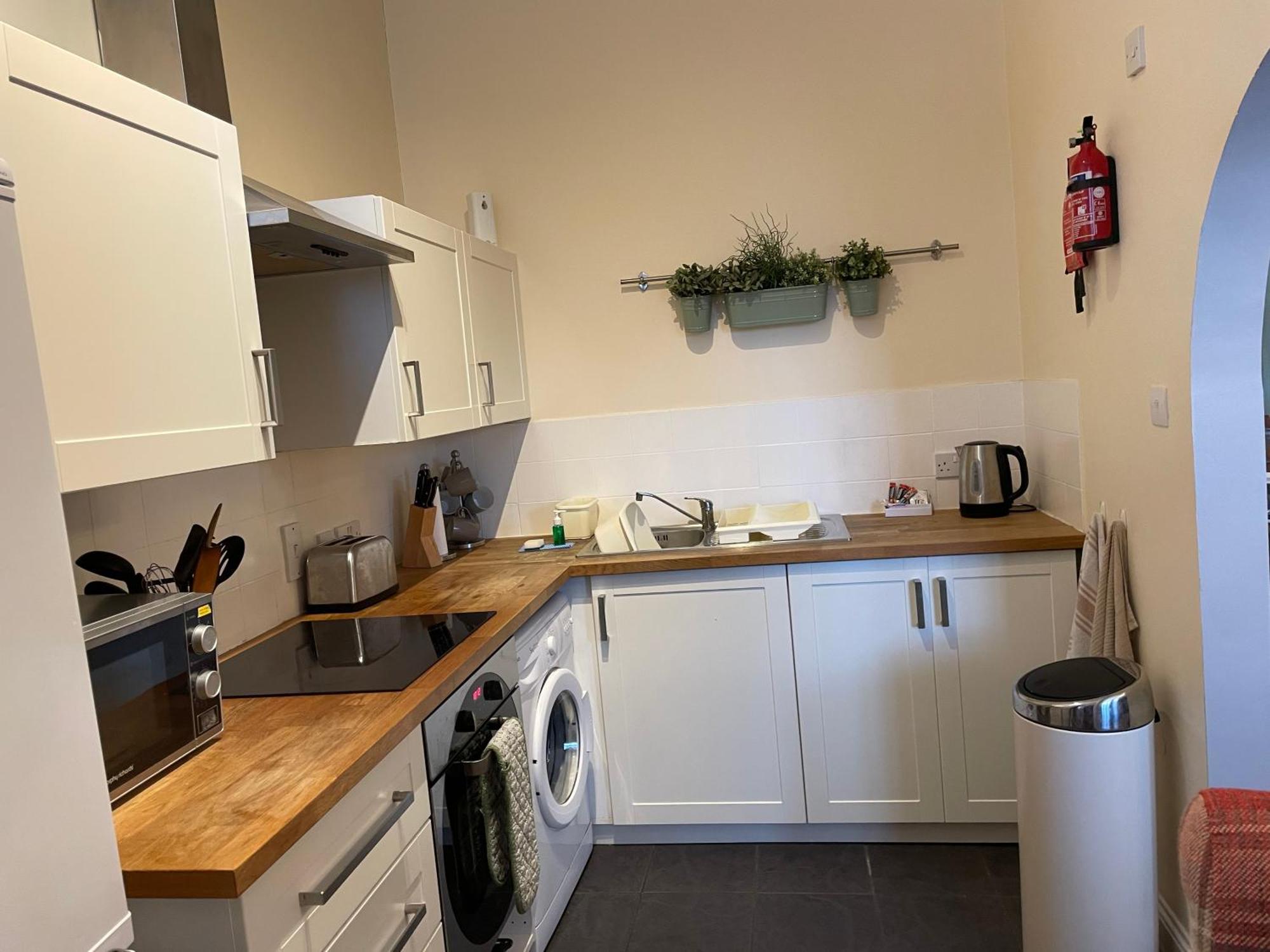 Number 10 Service Apartment - Danes Southampton Extérieur photo